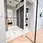 Appartamento Camden Walk In Shower, Smart Tv, Queen Bed Cluj-Napoca
