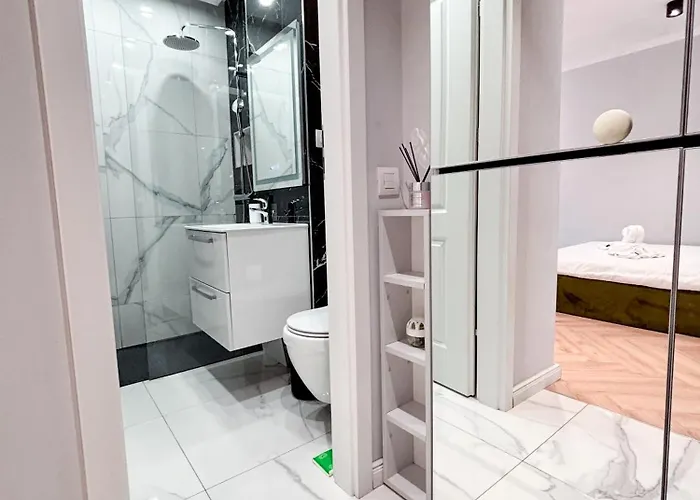 Camden Walk In Shower, Smart Tv, Queen Bed Cluj-Napoca