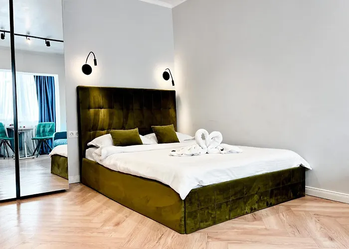 Camden Walk In Shower, Smart Tv, Queen Bed Apartament